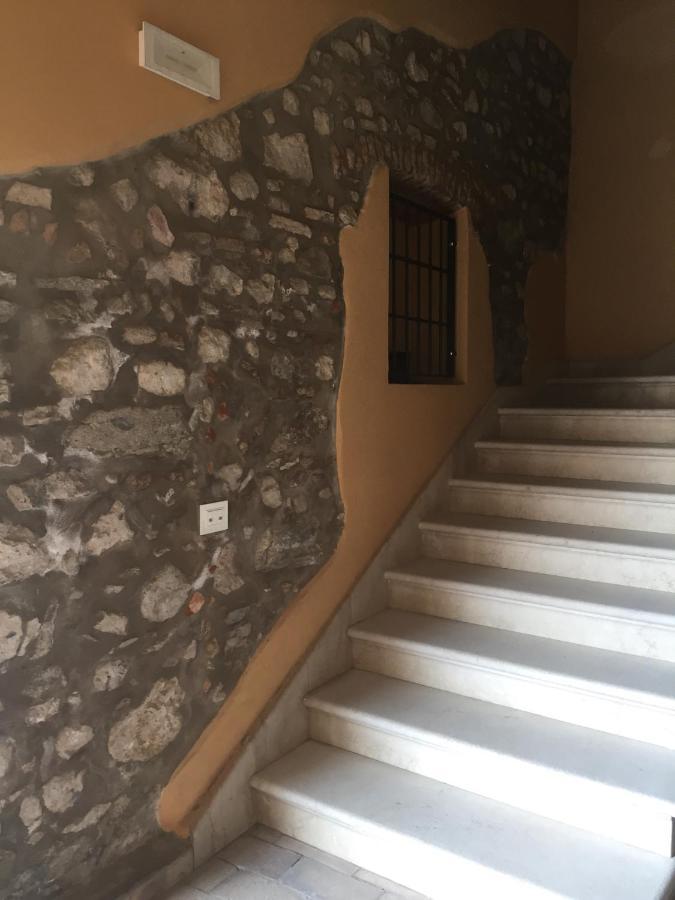Casa Del Monastero Appartement Polpenazze del Garda Buitenkant foto